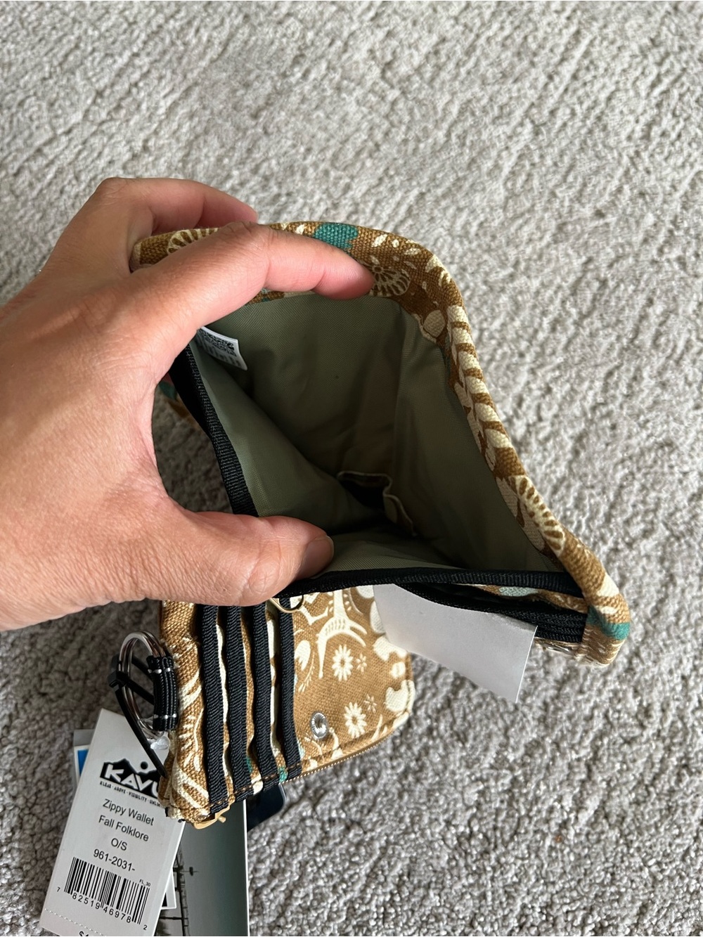 KAVU Zippy Wallet in Fall Folklore - Picture 10 of 16